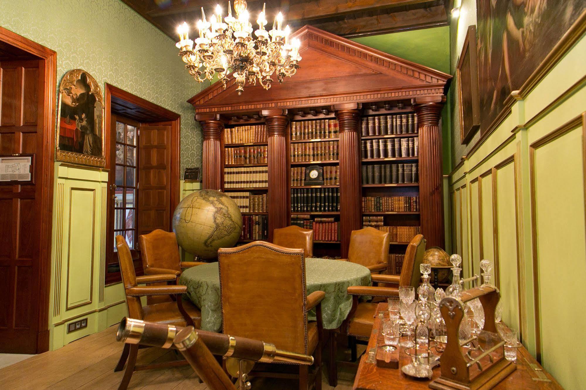Ateneo Hotel Sevilla
